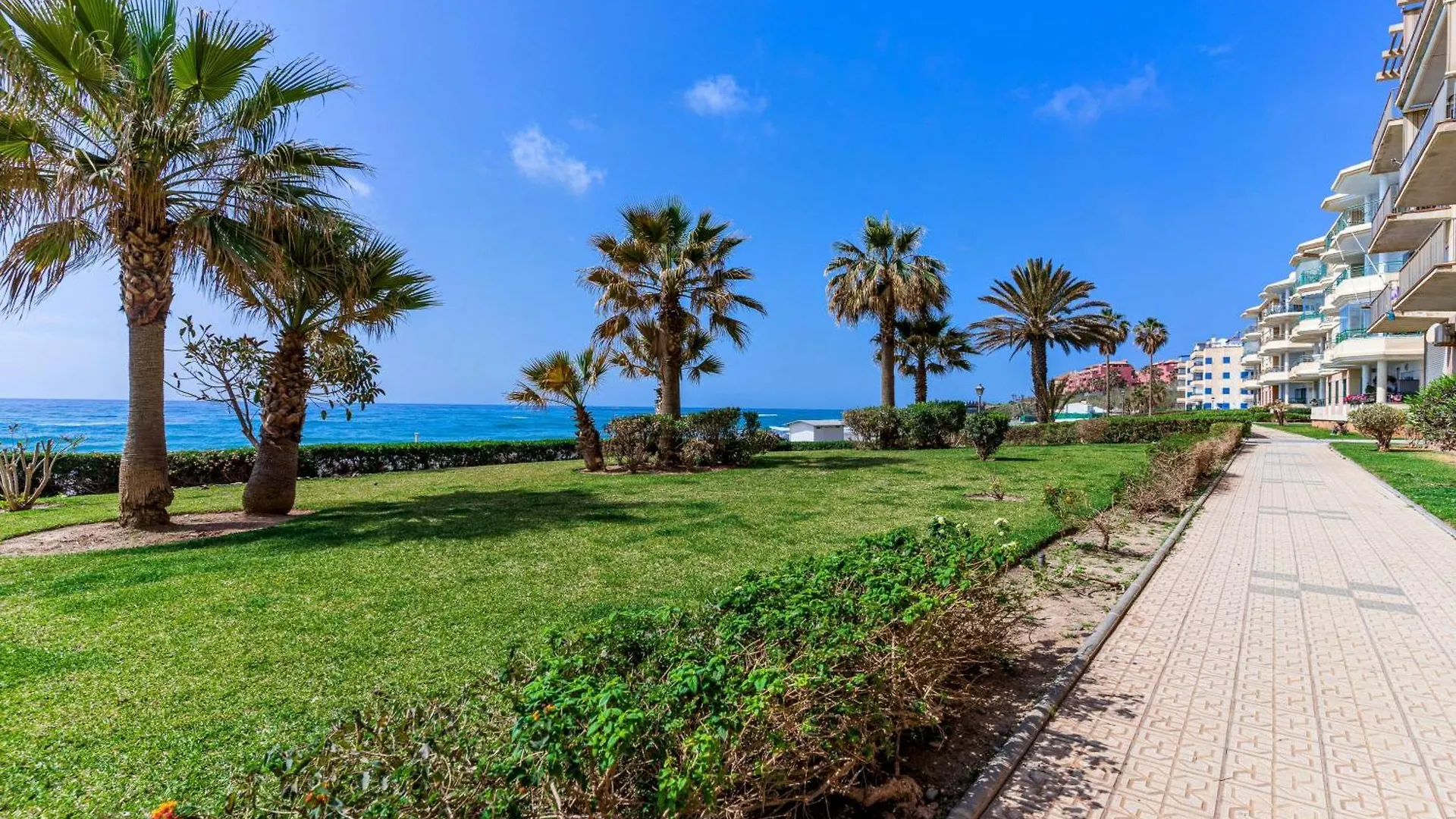 Apartamento Sol Y Mar Torrox 0*,